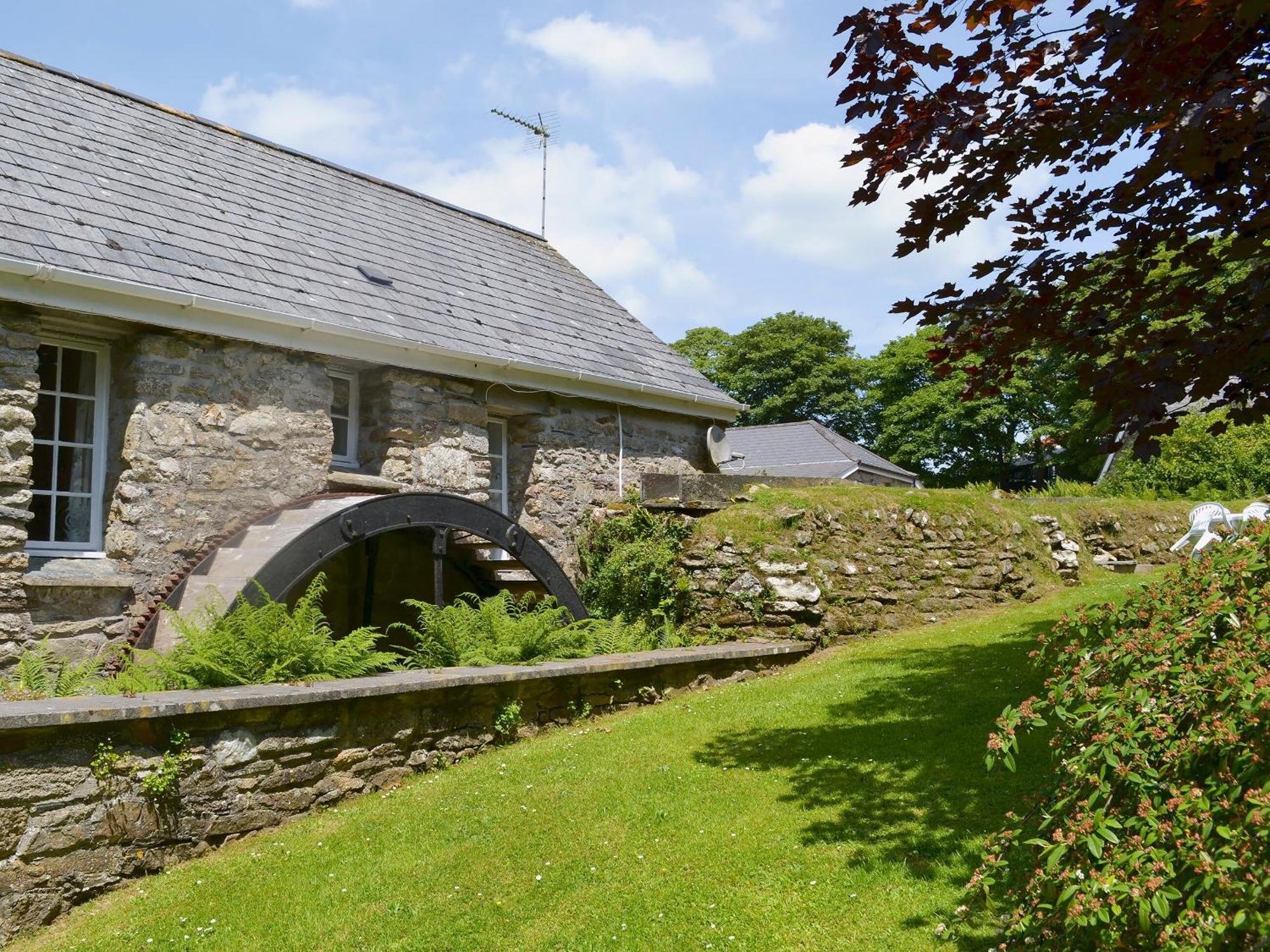 Dovecote-Tnq Villa Camelford Buitenkant foto